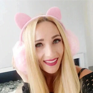 Pink Kitten earmuffs ☃️❄🎁 Gift